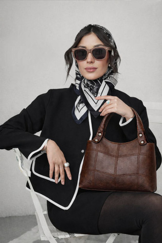 کیف دستی زنانه کلاسیک وارداتی وقار دارای بند رودوشی و کیفیت تضمین شده